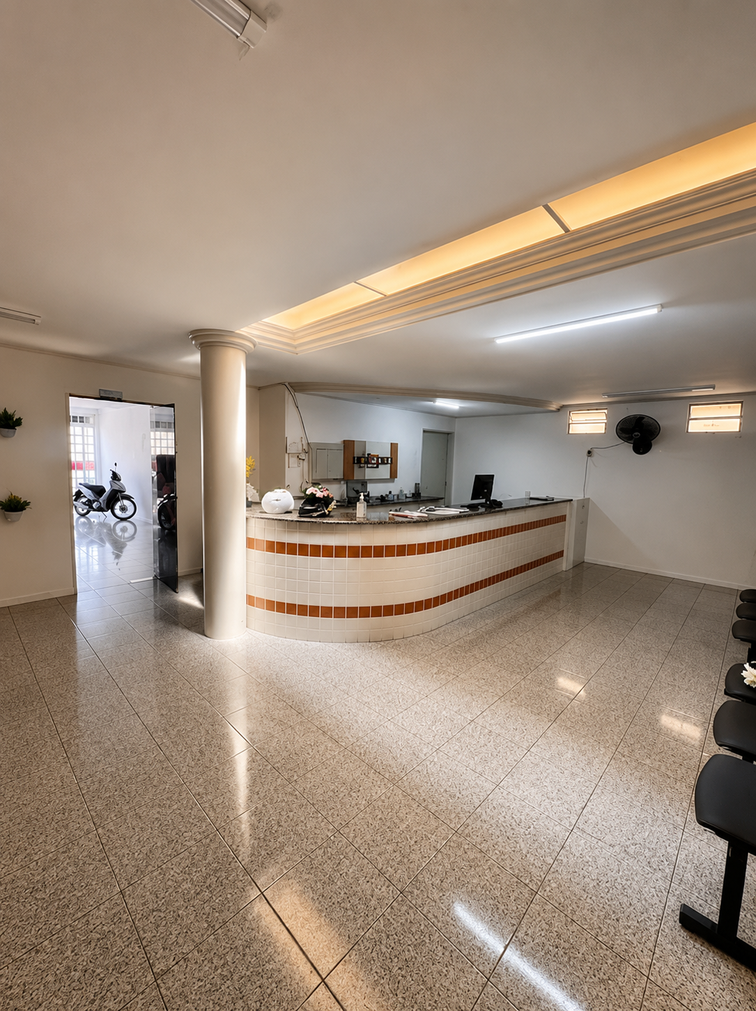 Recepção ampla da clínica Corpo em Harmonia